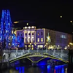 River View Apartment